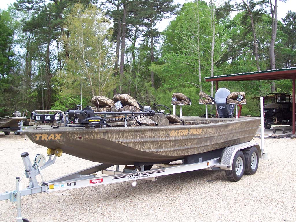 Bay Boat - Custom Aluminum Built, Best in Class Performance - Gator ...