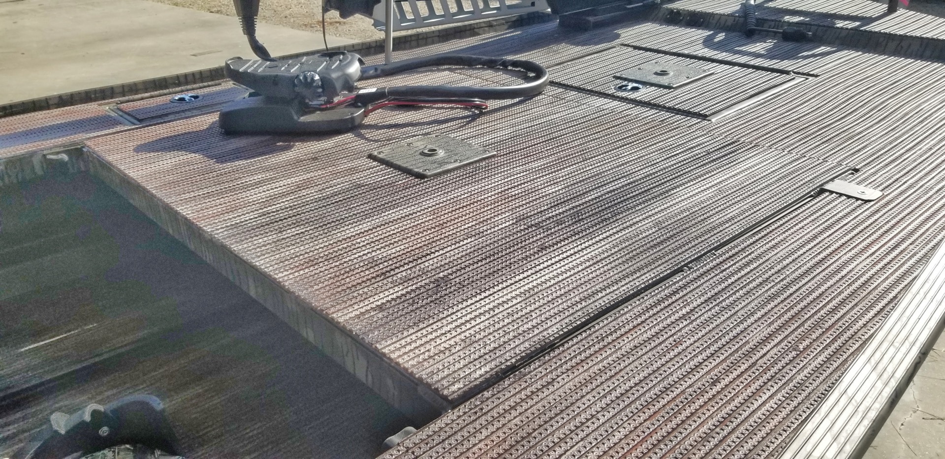 Extended Bow Deck Gator Trax Boats