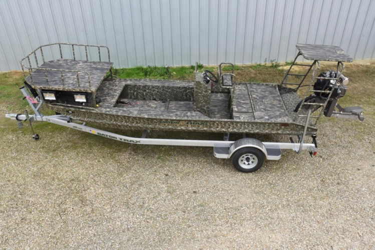 Gator Trax Bow Fish Platform