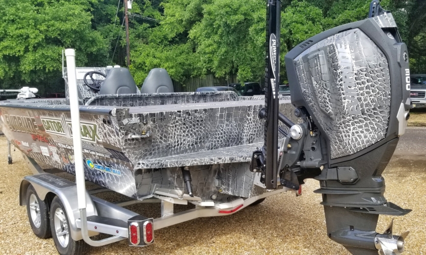 26ft Timbalier Island Edition Deep V w/ Evinrude 300