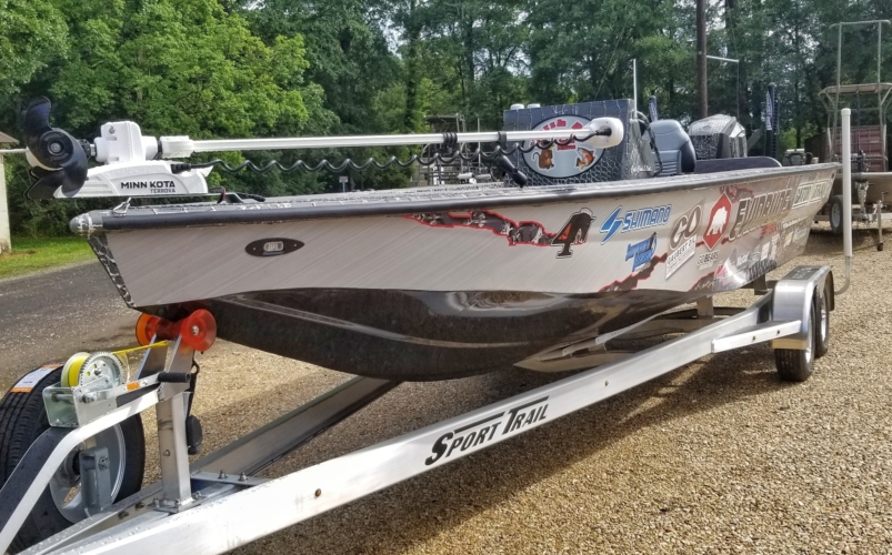 26ft Timbalier Island Edition Deep V w/ Evinrude 300
