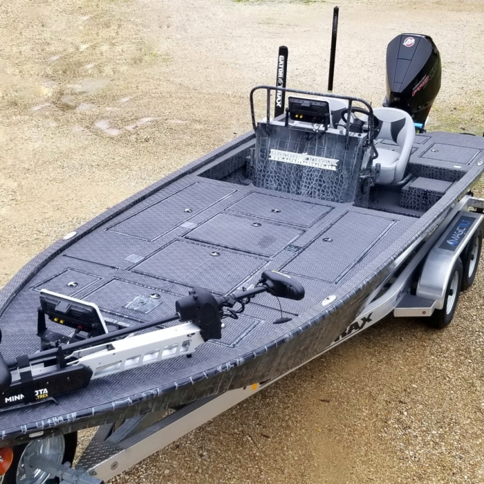 Strike Series Bass Boat Double Center Console - Gator Trax Boats