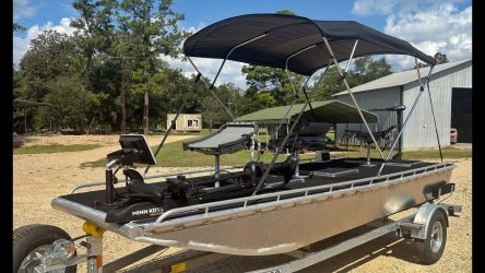 Gator Trax Pond Boat
